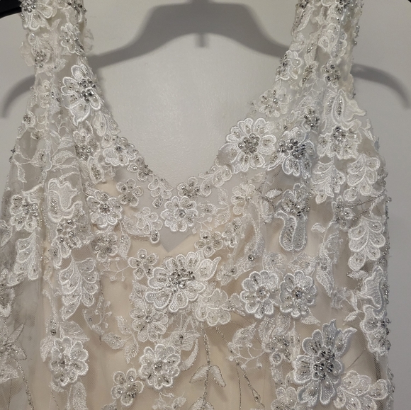 Size 12 Allure Bridals Style 9220 Color G/I/S - Picture 6 of 8